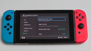 Nintendo Switch + SD 128GB + Pad + Borsa + Gioco