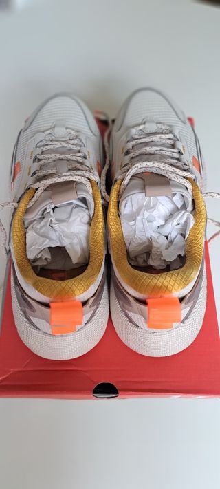 Zapatillas Under Armour HOVR Mega 2