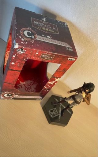 Action Figure Mikasa Ackerman - Attack on Titan