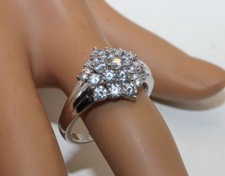 Radioso anello argento pietre CZ