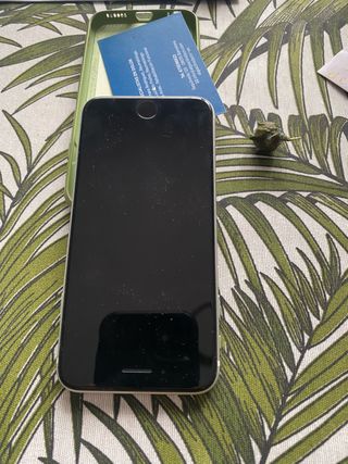 iPhone SE 6 Plata - Teléfono