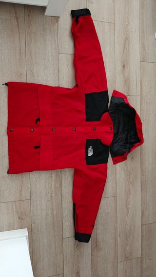 Chaqueta The North Face Gore-Tex roja talla L
