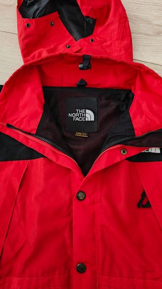 Chaqueta The North Face Gore-Tex roja talla L