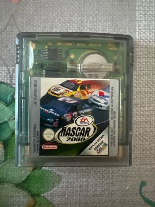 NASCAR 2000 Game Boy Color