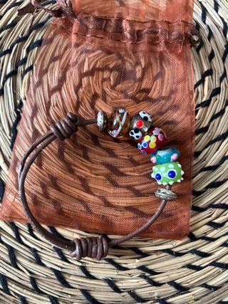 Pulsera cuero marrón - Cristales
