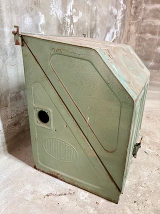 Caja Metálica Umacon