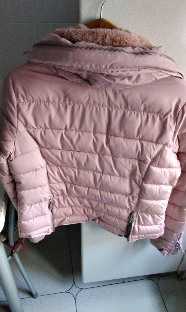 Chaqueta acolchada Zara rosa