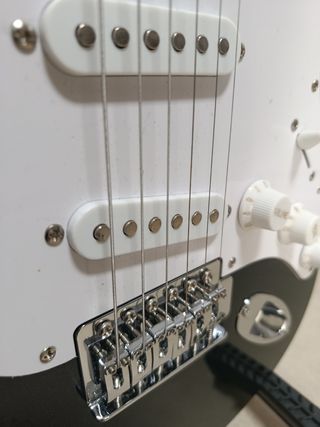 Guitarra eléctrica NUEVA
