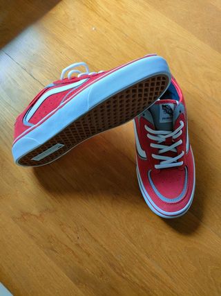 Zapatillas Vans rojas Rowley