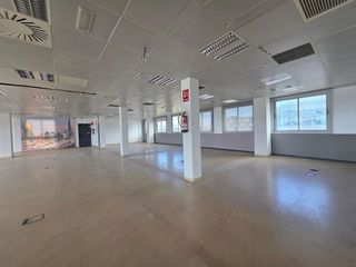 Oficina en alquiler en Onze de setembre - Sant Jordi en Prat de Llobregat, El