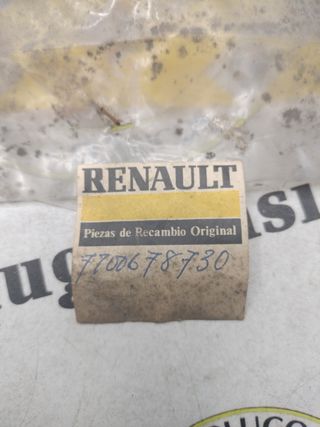Abrazadera Renault 4: Sujeción tubo radiador
