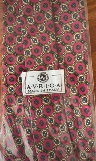 Cravatta A.V.R.I.G.A rossa e oro