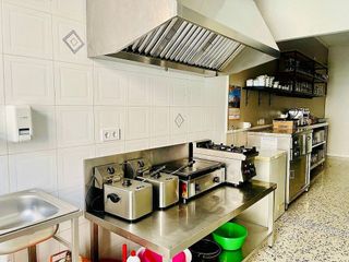 Local comercial en alquiler en Sector V en Elche