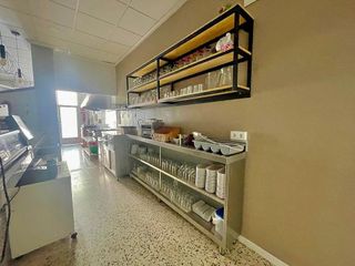 Local comercial en alquiler en Sector V en Elche
