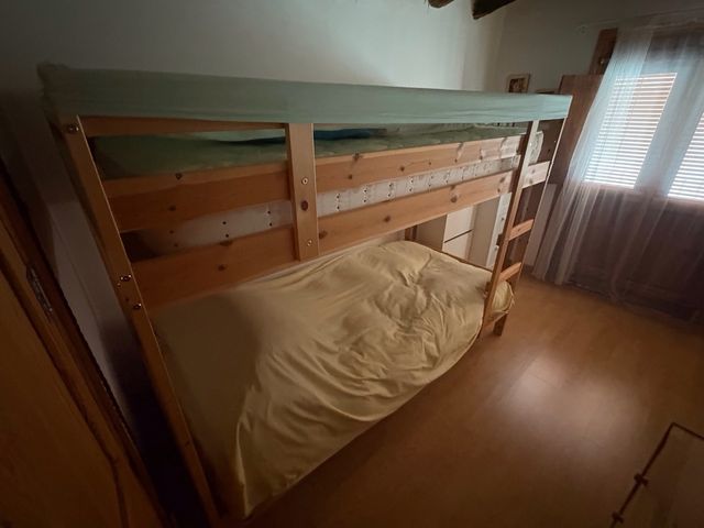 Litera IKEA madera - 2 camas
