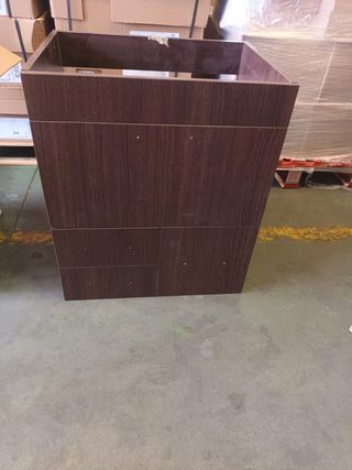 Mueble baño marrón oscuro