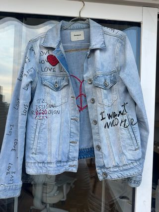 Chaqueta vaquera Desigual Talla S - Love