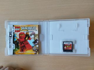 Lego Ninjago DS + Minifigura