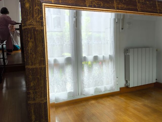 Espejo grande marrón dorado para Salón-Hall 