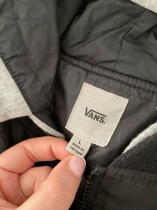 Chaqueta bomber Vans negra