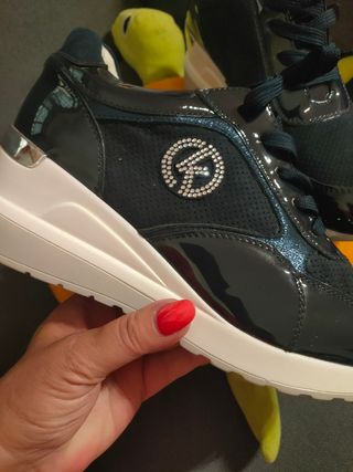 Scarpe sportive invernali blu scuro donna 