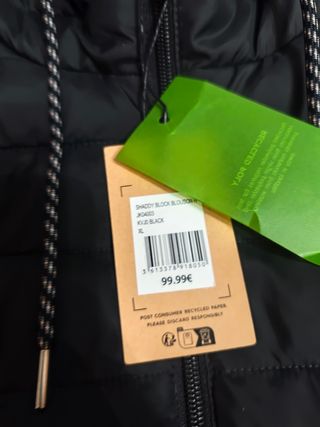 Chaqueta Quicksilver negra y verde