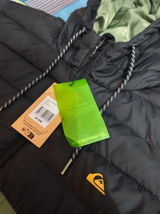 Chaqueta Quicksilver negra y verde