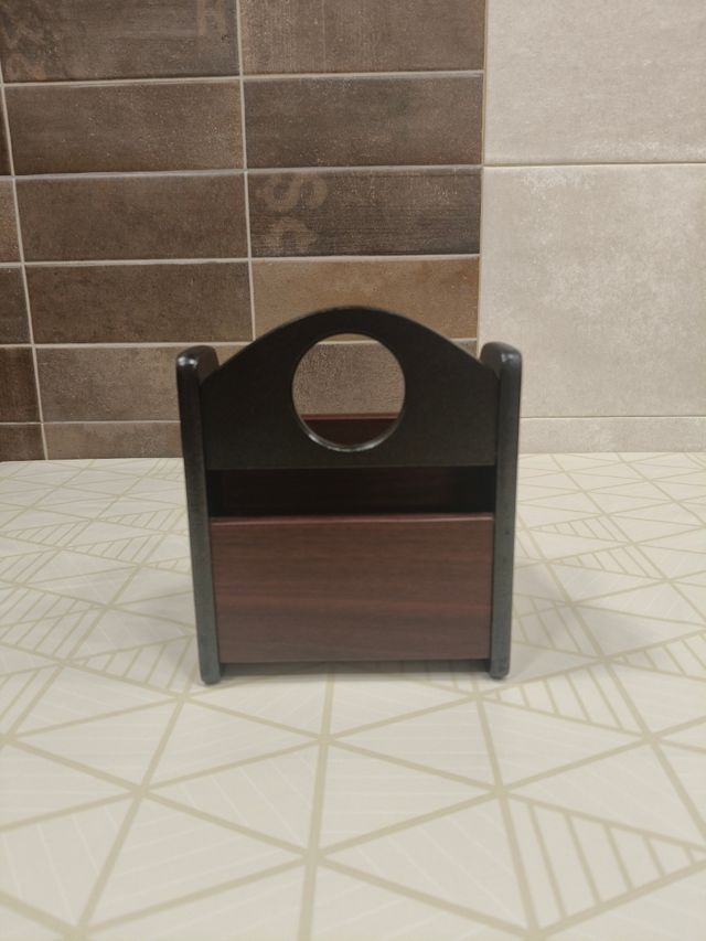 Organizador madera mandos televisión, etc.