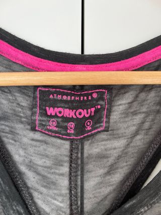 Camiseta deportiva gris Yoga
