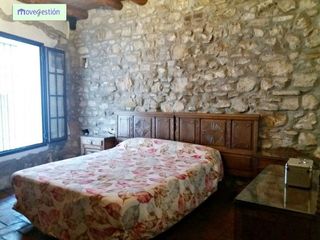 Edificio en venta en Ubrique