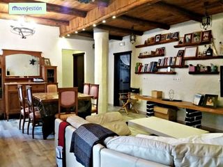 Edificio en venta en Ubrique