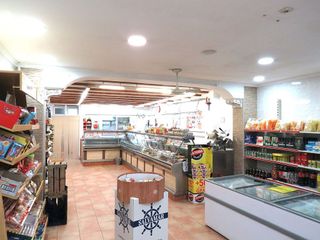 Local comercial en venta en Benetússer