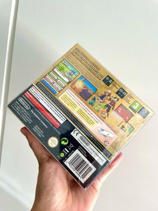 Pokémon HeartGold - Nintendo DS oro PAL + figura