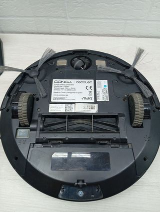 Cecotec Robot Aspirador y Fregasuelos Conga
