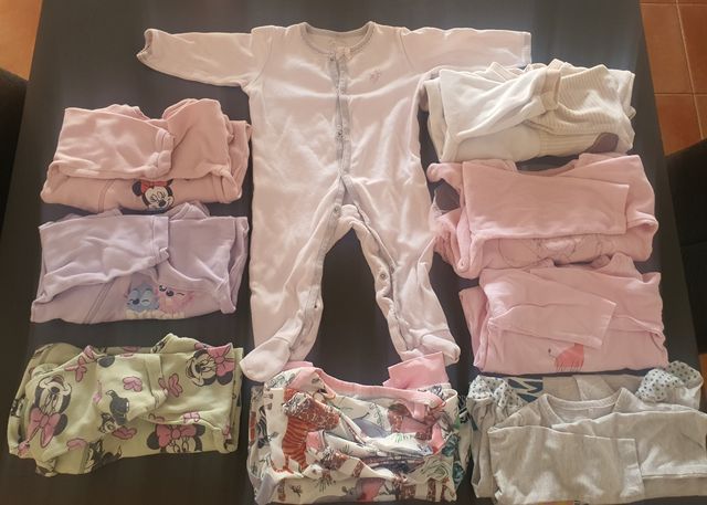 Lote de 9 Pijamas, 6-9 meses.