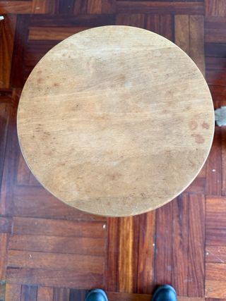 Taburete de madera vintage regulable