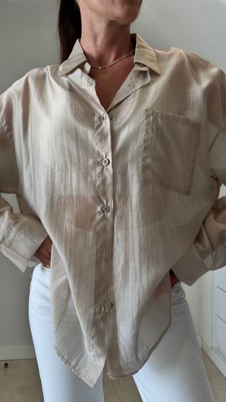 Camisa J-Clair transparente. 