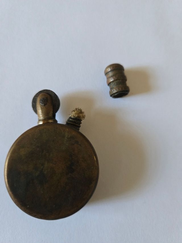 Accendino Benzina Militare Antico