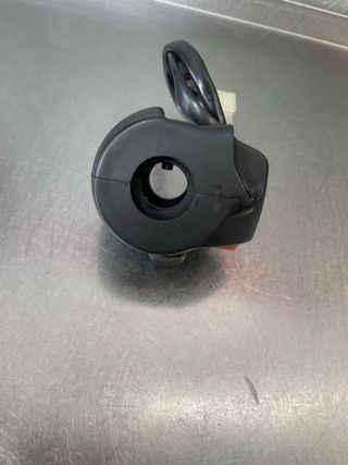 Interruptor Peugeot Satelis 125