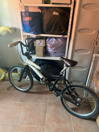 Bici BMX MONTY