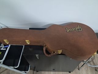 Gibson ES-335 DOT VINTAGE EBONY
--  CAMBIOS  -- 