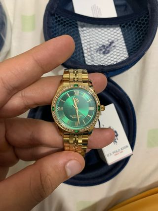 Reloj U.S. Polo Assn. dorado
