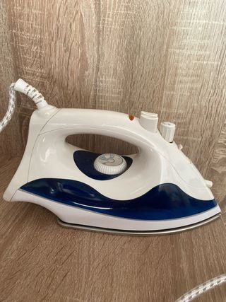 Plancha Silvan - Blanca y Azul