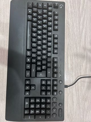 Teclado Logitech G213 Prodigy 