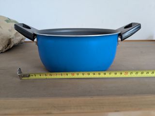 Pentola vintage blu