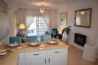 Casa adosada en venta en Los Naranjos - Las Brisas en Marbella