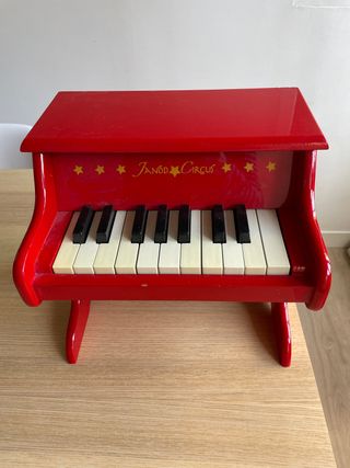 Piano Janoд Circus Vintage