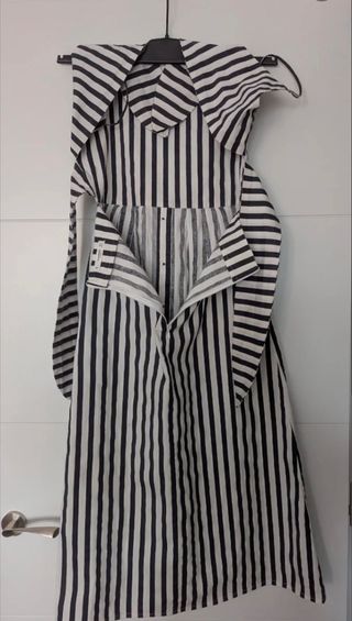 Vestido rayas Mango o Vestido Formula Joven floral