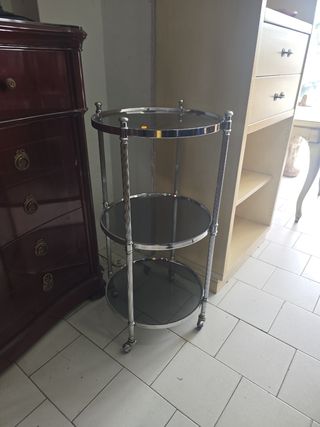 Mesa auxiliar 3 niveles metal y cristal