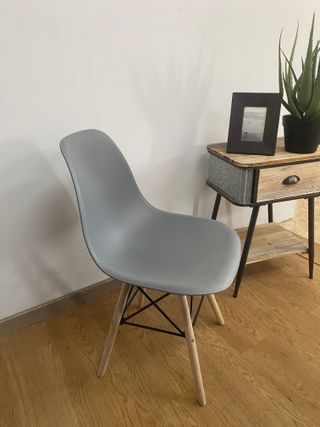 6 Sillas Nórdicas Grises - Madera